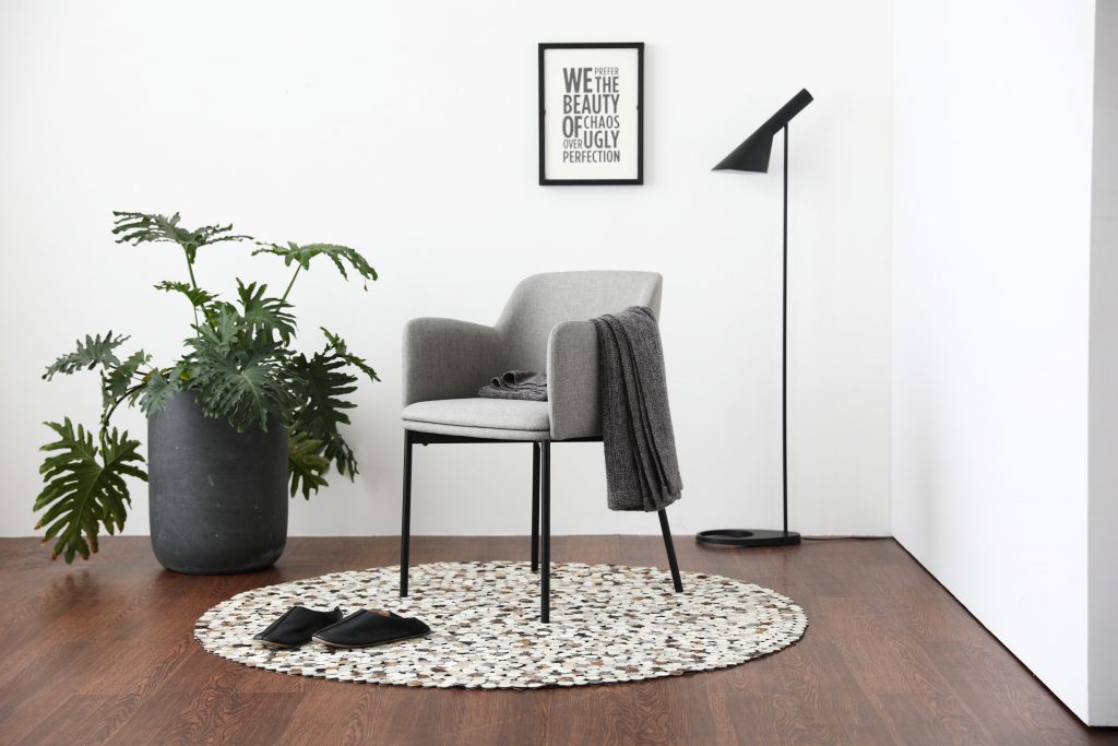 Nearl Armchair