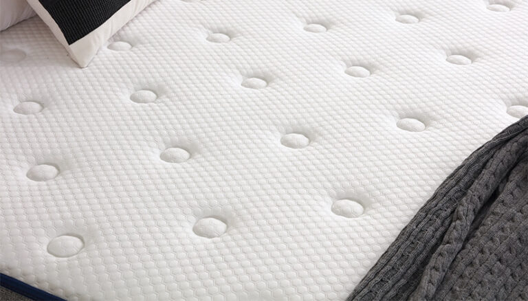 Hard vs. soft mattress. Which is better for you?