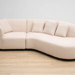 ezra_boucle_sofa-chic